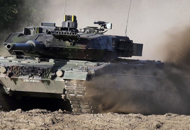 ČINI SE DA ĆE RUSI IPAK ‘LOVITI LEOPRARDE’ PO UKRAJINI! Moćne ratne zvijeri sve bliže bojištu. Rusija upozorava: ‘Očita provokacija’, Atlantikom kruže strašni Cirkoni