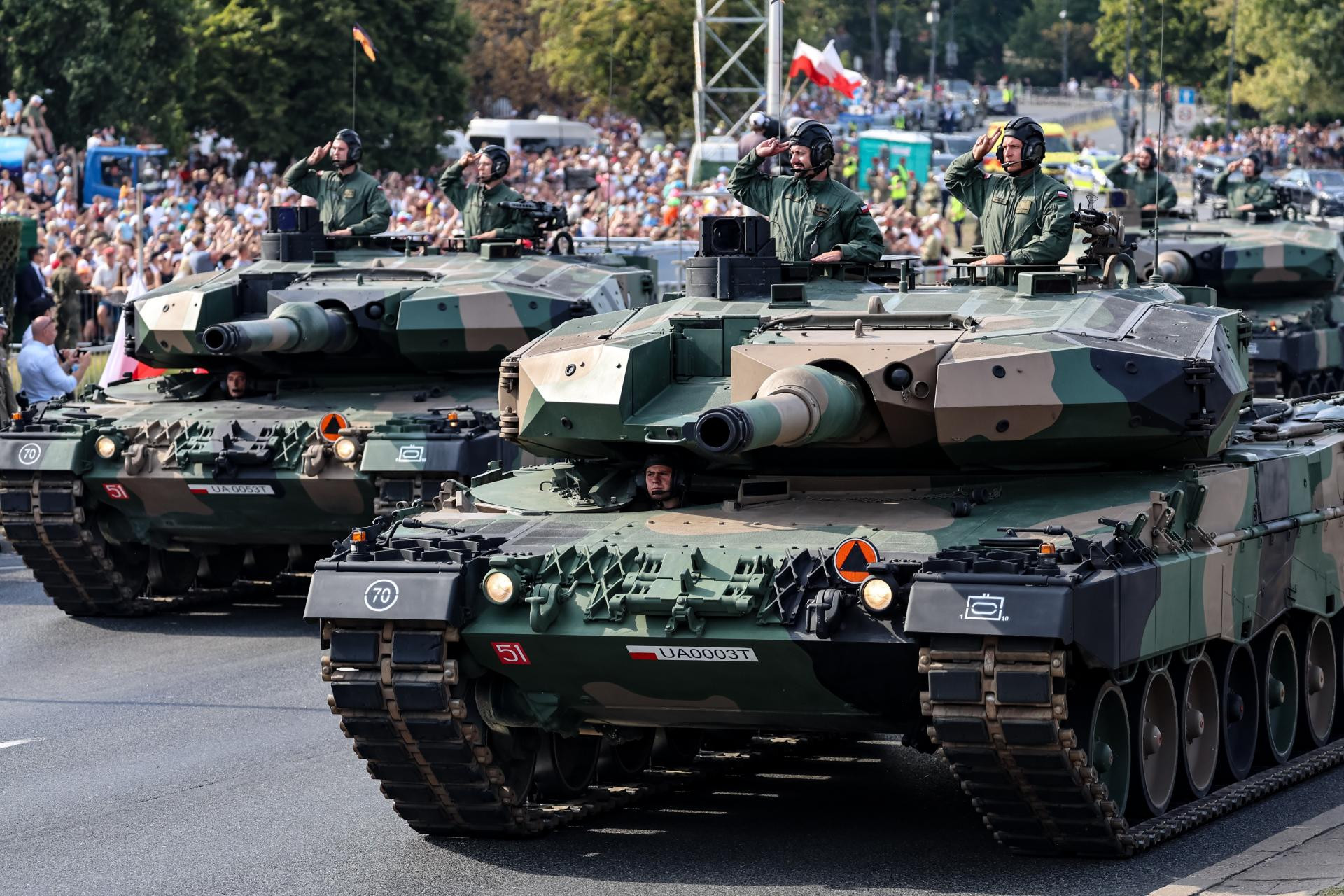 Svi detalji spektakla: Postroj od 24 ešalona, 500 vozila, Bayraktari, dva Leoparda... Moćnog raketnog sustava neće biti, doznajemo zašto