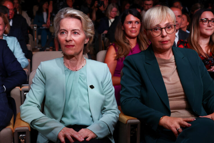 Von der Leyen se našla u neočekivanom problemu, dio članica EU-a odbio ju poslušati