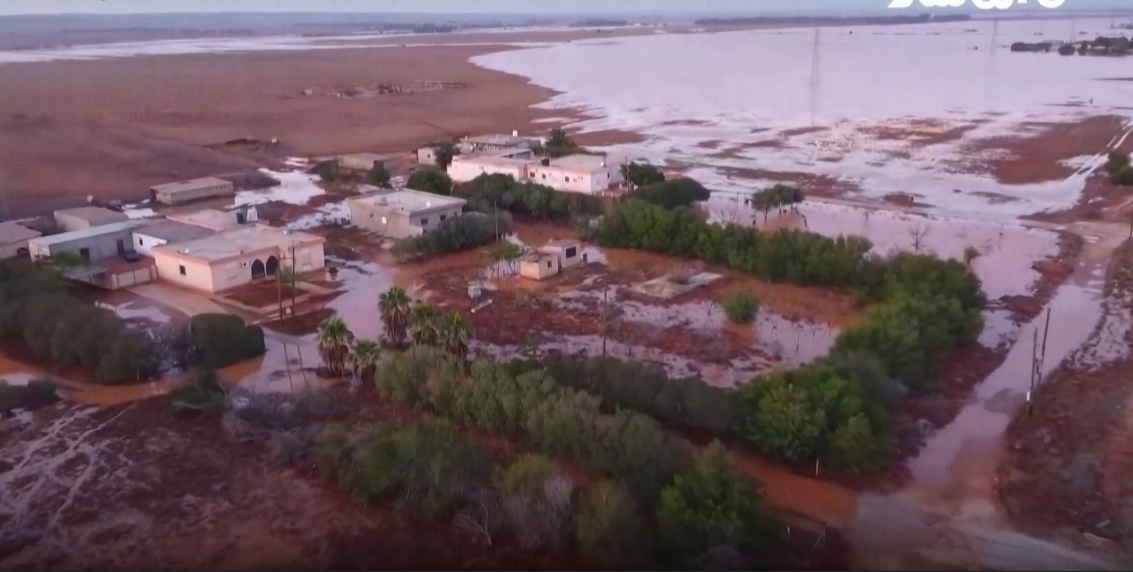 Libija pod vodom. Vlasti: Više od 5000 ljudi je poginulo, traga se za tisućama nestalih...