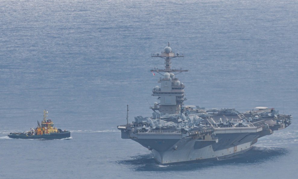 Pogođen nosač zrakoplova Abraham Lincoln!?