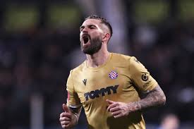 PROCURILA NOVA SNIMKA: Za svoju    igru Livaja  zaslužuje sve pohvale, no za  ovo zaslužuje osudu i oštru kaznu!