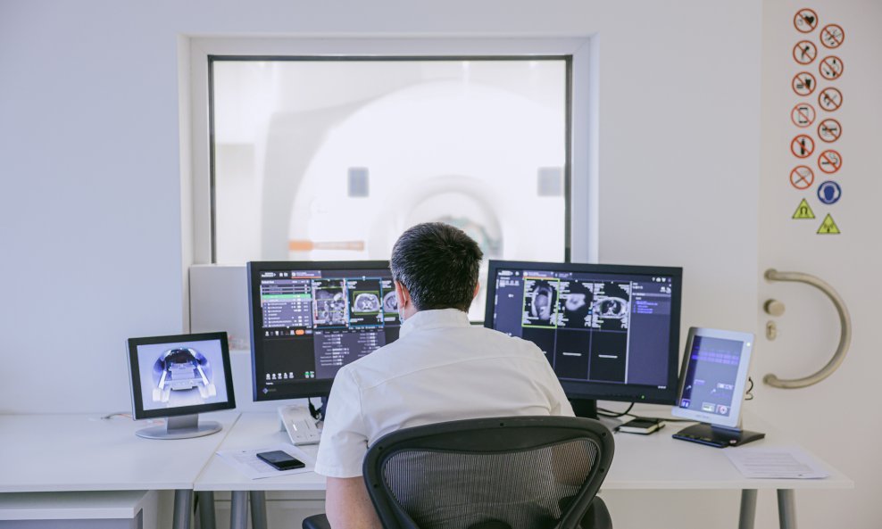 BRŽE DO LIJEČNIKA Provjerili smo kako možete skratiti listu čekanja za pregled