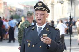 Ovako to vide generali: ‘Milanović mora biti Trump i Tuđman istovremeno’