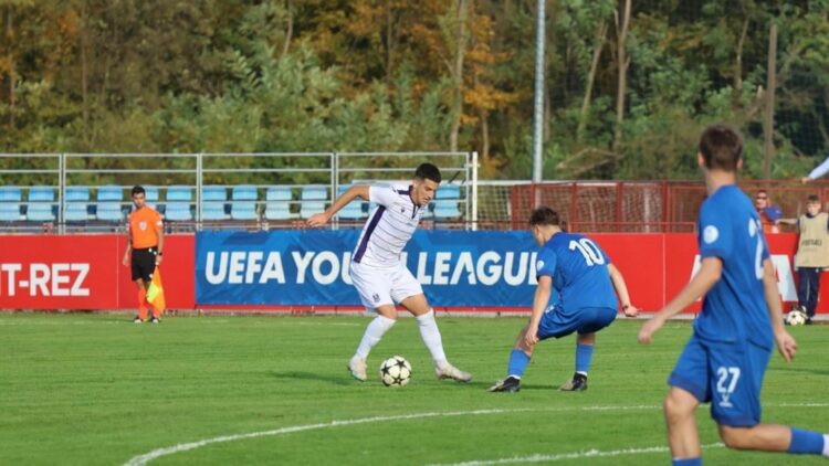 Nogometaši  Dinama i Lokomotive izborili su plasman u šesnaestinu finala Lige prvaka mladih