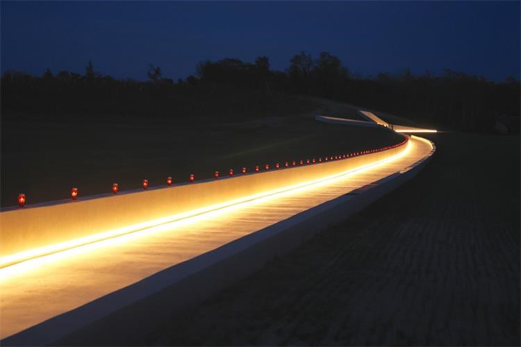 Otvoreno spomen-područje „Minsko polje“