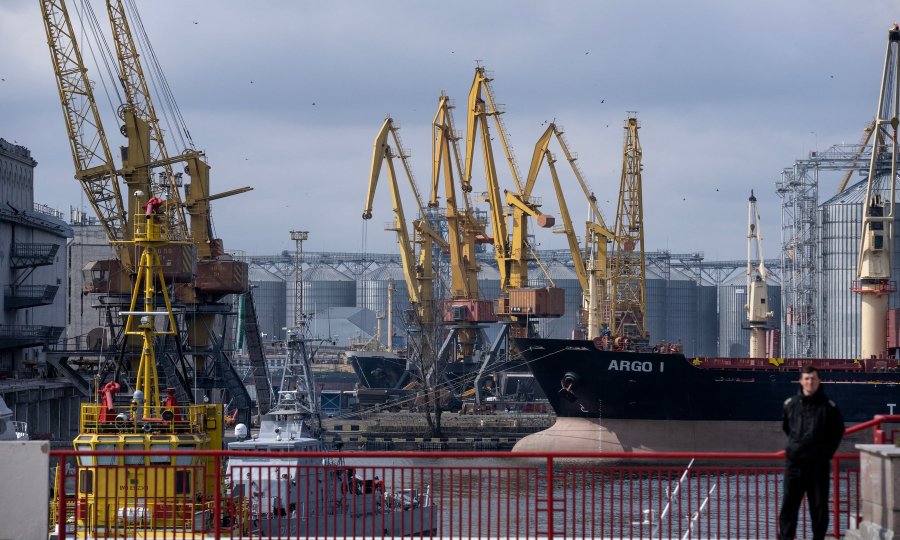 Poljska i Mađarska zabranile uvoz žitarica i hrane iz Ukrajine