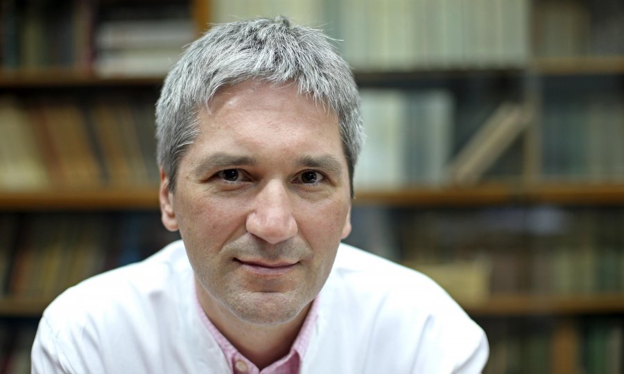 ŠEF KB DUBRAVA IVICA LUKŠIĆ  'Pitanje je koja je korist od otvaranja Arene jer tamo ne mogu teški bolesnici, a one lakše šalje se da se liječe doma'