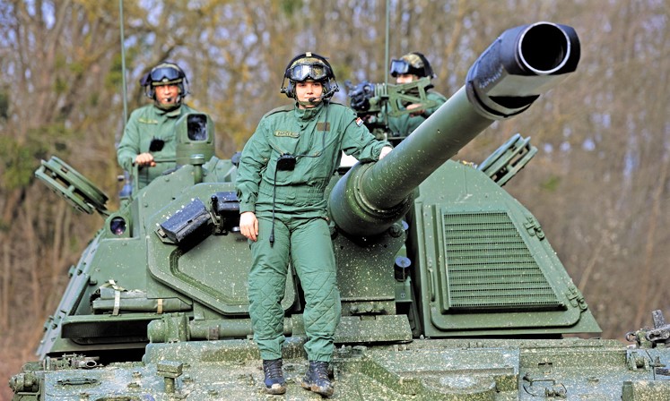 Maja (21) iz Podravine vozi najmoćniji topnički sustav na svijetu