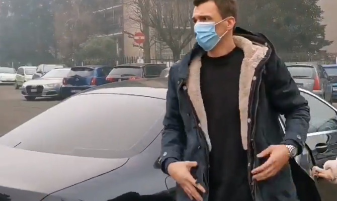 MANDŽUKIĆ ZBOG MILANA ODBIO PUNO IZDAŠNIJU PONUDU: Hrvat prošao liječnički, poznato kad će potpisati ugovor i koji će broj nositi