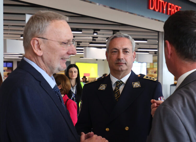 Doznajemo: Šef splitske policije koji je odstupio zbog sinova, sada savjetuje ministra unutarnjih poslova