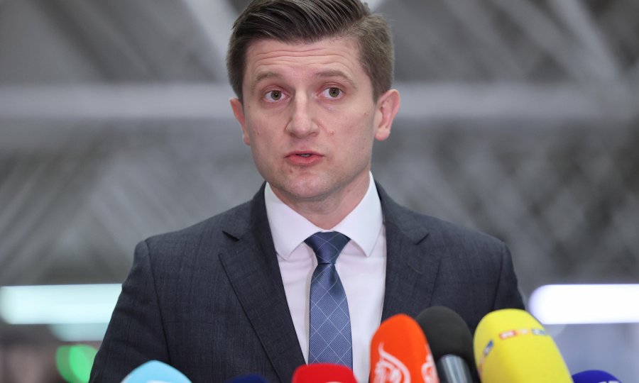Marić: 'Depoziti u Sberbanci su sigurni, ni isplate mirovina preko te banke nisu pod znakom pitanja'
