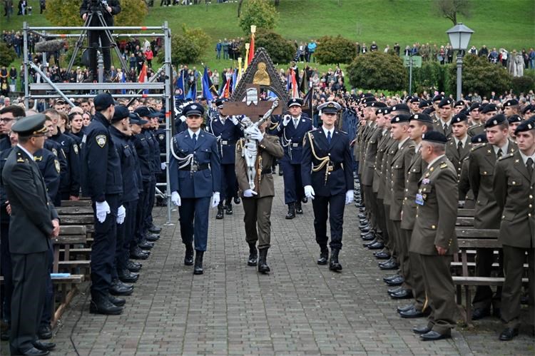 Održano 32. hodočašće hrvatskih vojnika, redarstvenika i branitelja u Mariju Bistricu