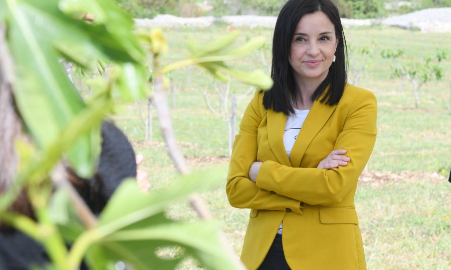 Ministrica poljoprivrede Marija Vučković hospitalizirana i operirana