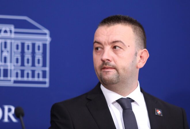 SUVERENIST PAVLIČEK: ‘Ukrajina proživljava ono što i Hrvatska tijekom Domovinskog rata’!