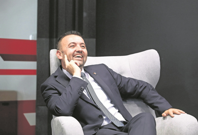 PAVLIČEK JE UVJEREN DA ĆE USPJETI SAKUPITI POTPISE ZA REFERENDUM: ‘Dobro nam ide, po svim pokazateljima prikupit ćemo 368.000 potpisa’