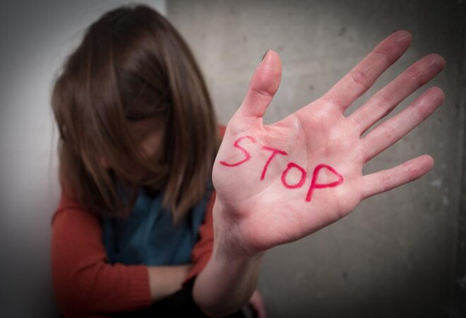 HRVATSKI RADIKALNOFEMINISTIČKI POKRET! Tko je žena koja stoji iza udruge o kojoj se piše i u regiji?