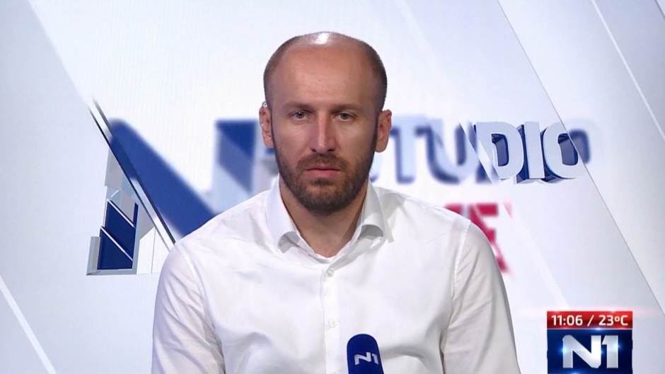 Medak: Odluke Stožera kao iz komunizma, kažnjavaju sve bez obzira tko je kriv