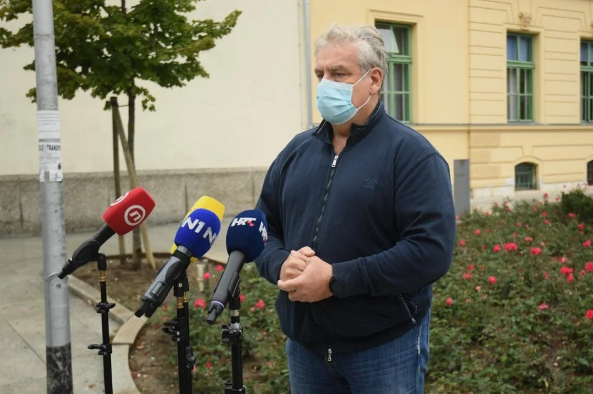 Ravnatelj Vinogradske: Završila je operacija, policajac nije životno ugrožen!