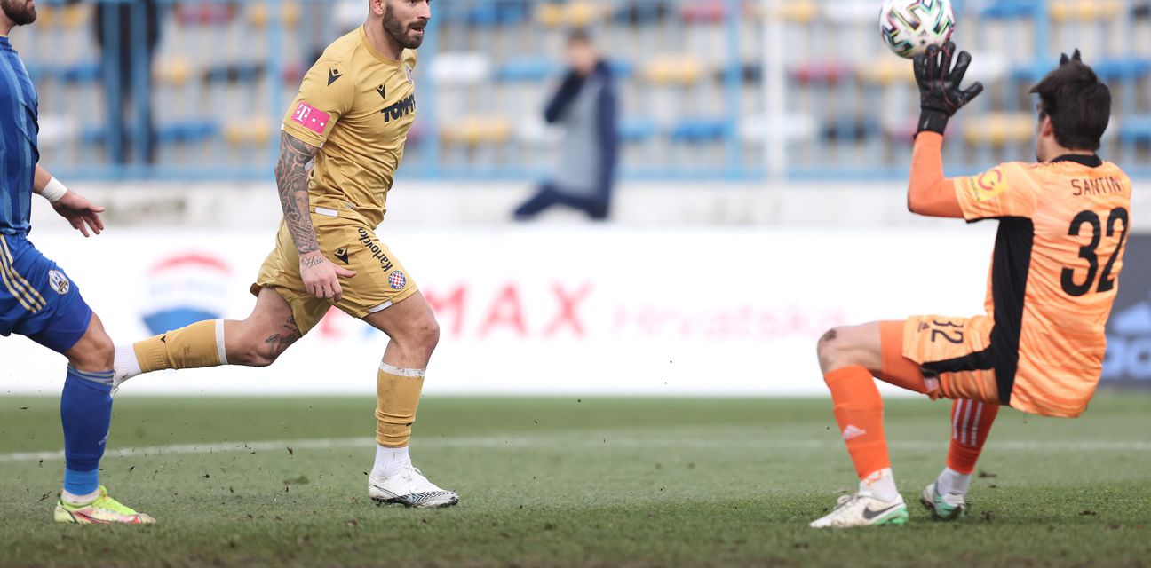 LOKOMOTIVA - HAJDUK 3:3 Lokosi zaustavili pobjednički niz Bijelih