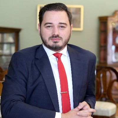 Milanović Litre o vezi eko aktivizma stranke Možemo s eksploatacijom djece u Kongu