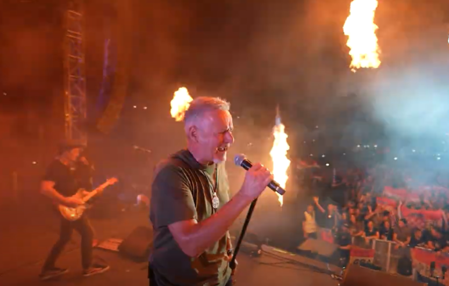 Thompson poslao moćnu poruku pa zapjevao najveći hit: 'HOS je naš simbol, nosite ga s ponosom'