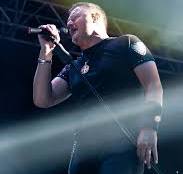 RAVNO U GLAVU  Thompson: ‘Natječu se tko će posijati više straha i panike među ljude, ali mi biramo drugačiji put’