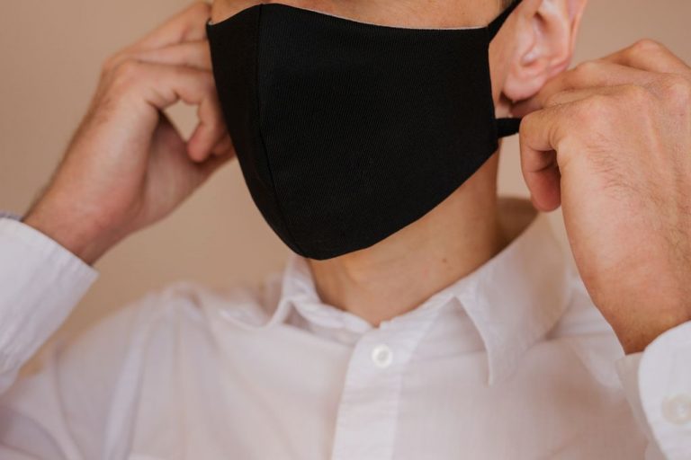 Za nenošenje maske možete dobiti 500 kn kazne: Do sada policija izdala 1500 kazni