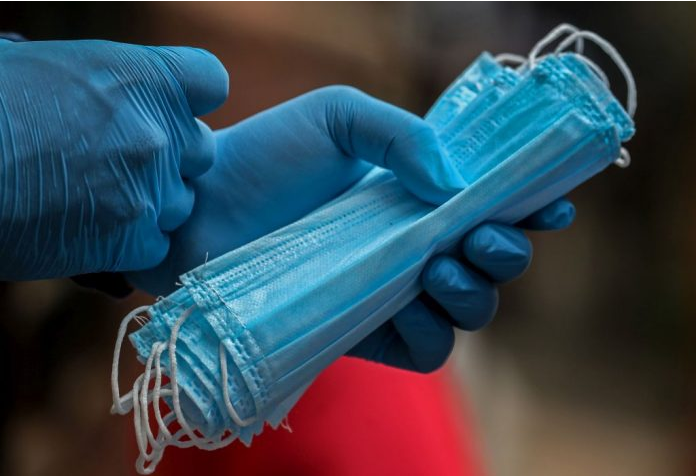 Sud u Pragu ukinuo obvezu nošenja zaštitinih maski