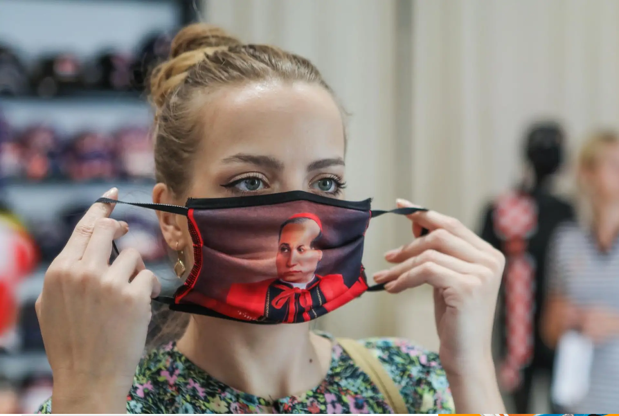 Svete maskice: Od korone štite Stepinac, sveti Josip, ali i Gospa