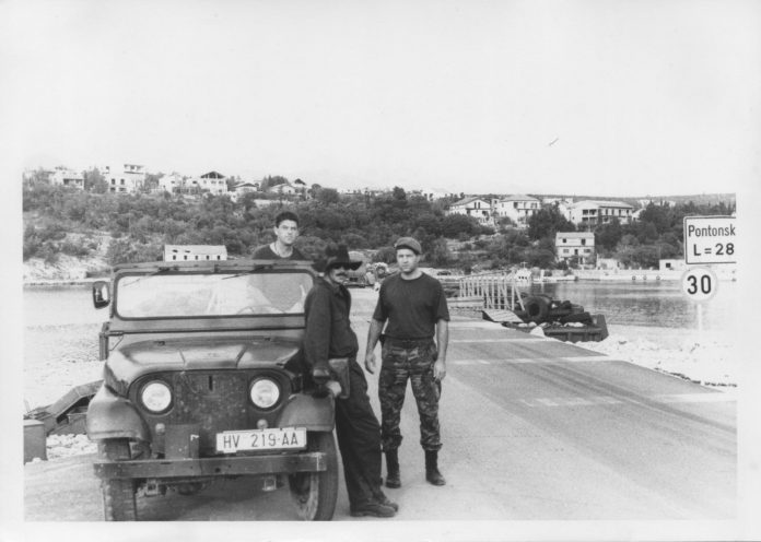 18. srpnja 1993. Maslenica – otvoren potonski most koji je spojio Hrvatsku