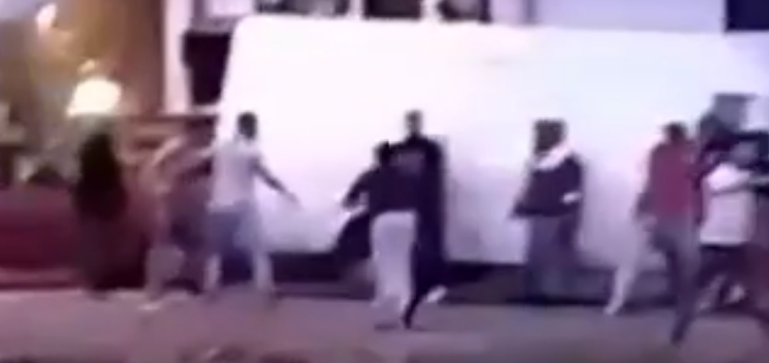 (VIDEO) Masovna tučnjava u Kutini, procurila i snimka