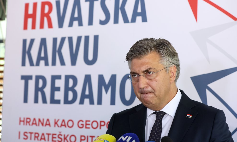 SRAMOTNO IZVJEŠĆE   Stanje slobode medija u Hrvatskoj zabrinjavajuće, Plenković i Vlada vrijeđaju novinare