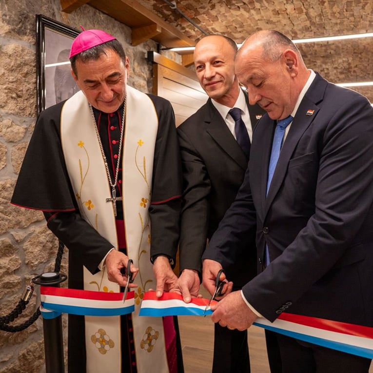 U Lici će se graditi Memorijalni centar Domovinskog rata. Bit će na četiri etaže