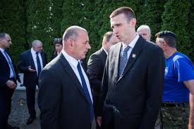 Vijeće za domovinski pijetet bez velikih odluka o HOS-u. Medved će a Vukovar izraditi svoj plakat protiv – Penavinog