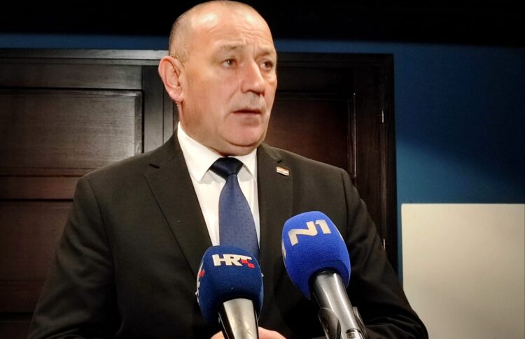 Medved: Ministarstvo branitelja neće plaćati ulaznice za Thompsonov koncert