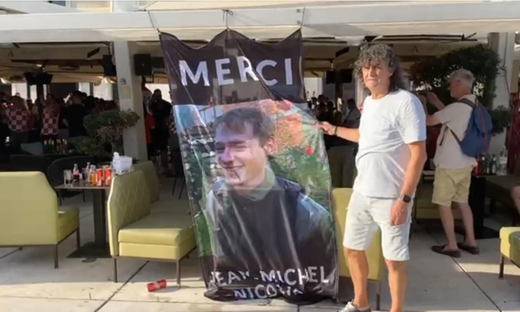 Kadar za naježiti se: Hrvatski navijači izvijesili transparent za Jean Nicoliea i poručili "Merci"