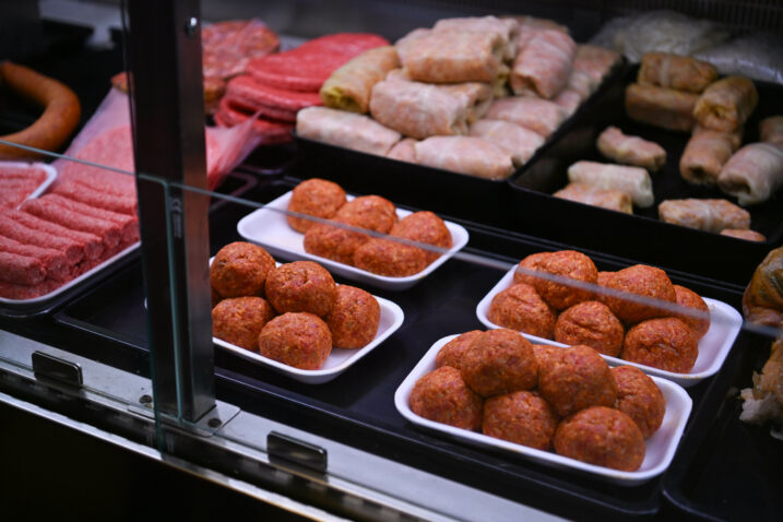 Hrvatska godišnje uvozi preko 200.000 tona mesa. Gdje je domaća proizvodnja?