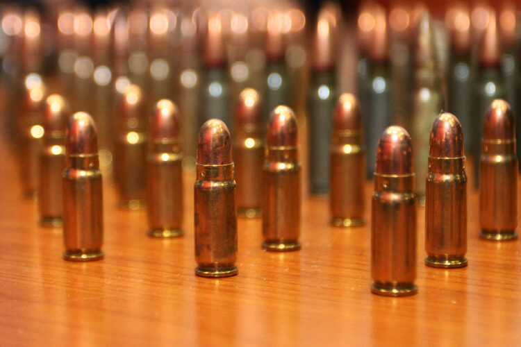 Vojni analitičar: “Apsurdno je da imamo tvornicu naoružanja, a nemamo tvornicu streljiva”