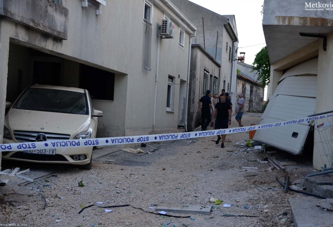 Eksplozija u Metkoviću: Žena helikopterom prebačena u bolnicu, očevid je u tijeku