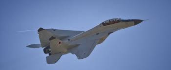 OPASNOST IZNAD SRBIJE! VUČIĆ PODIGNUO MIG-ove: Izdao naredbu za praćenje i napad, a vojsku stavio u stanje pripravnosti: ‘Podignuta je razina borbene spremnosti’