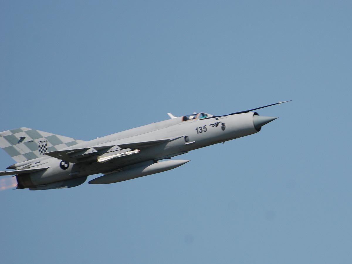 Simbol Domovinskog rata stiže u Viroviticu: MiG-21 bit će postavljen u krugu bivše vojarne