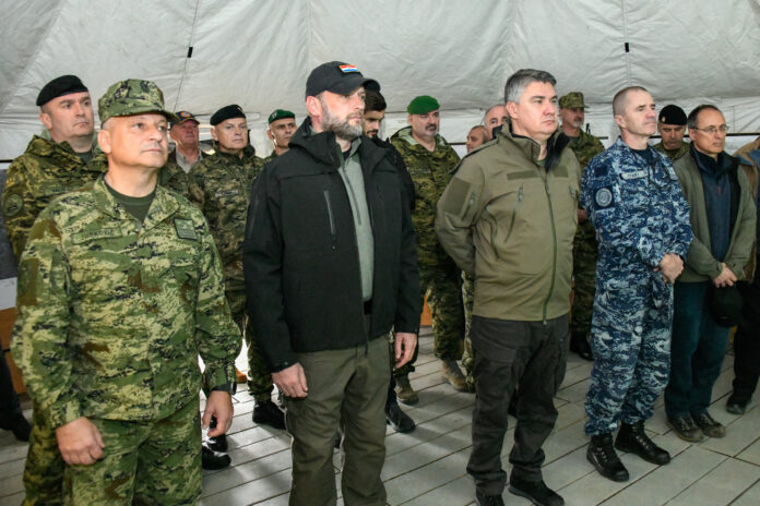 BANOŽIĆ SMJESTIO KREATIVNU OSVETU MILANOVIĆU! Vrhovnom zapovjedniku uskraćeni financijski resursi za jednostrane odluke