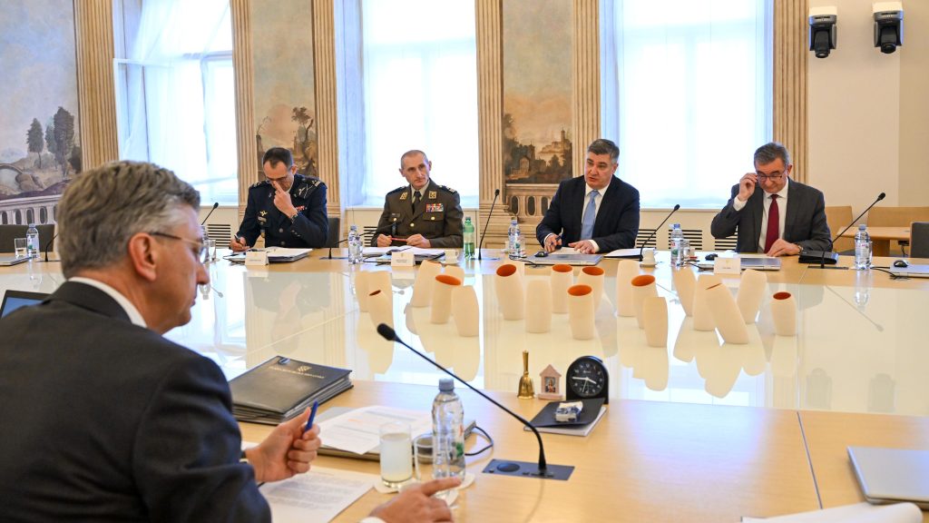 MILANOVIĆ I PLENKOVIĆ ZAJEDNO NAKON 4 GODINE: Donijeli ključne odluke o SOA-i i sigurnosti države