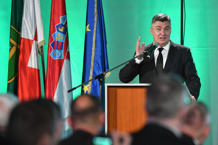 Milanović: Neću šutke gledati nepravdu koju trpe umirovljenici