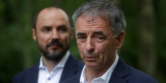 DR. JURE BURIĆ: Gdje je sada Milorad Pupovac da sa svojim plačljivim glasom komentira srpske grafite u Vukovaru