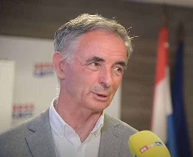 Pred nama je buran dan u Saboru: Svi čekaju kakvo će pitanje postaviti Pupovac