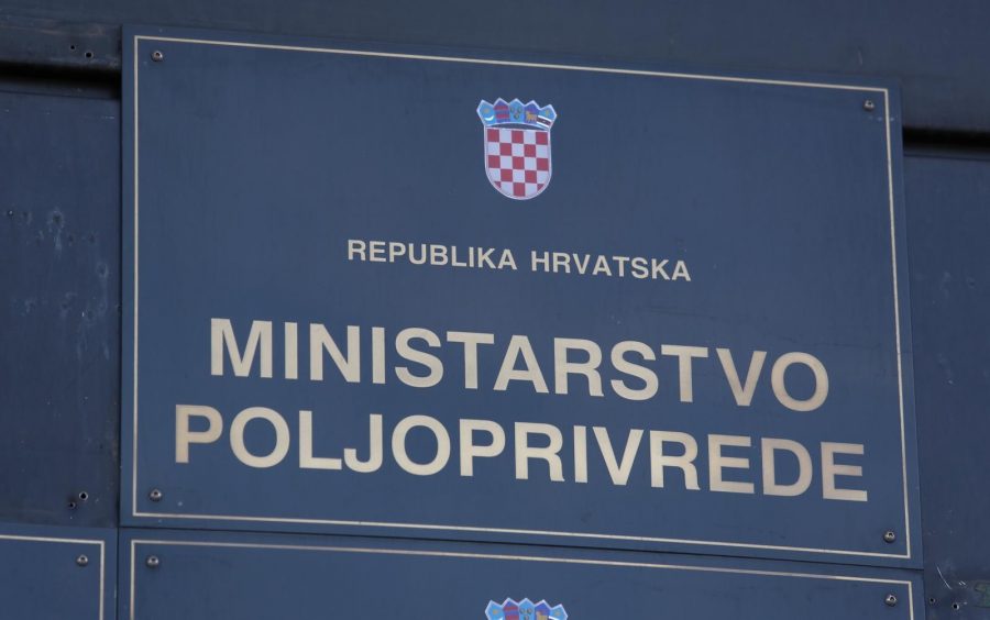 Ministarstvo poljoprivrede: Odluka o odstrijelu nije laka, ali je po zakonu