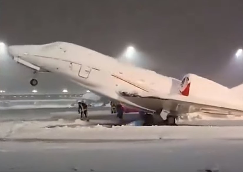 Njemačka se smrzava! Zračna luka München prekrivena snijegom, Snježna oluja u Münchenu (VIDEO)