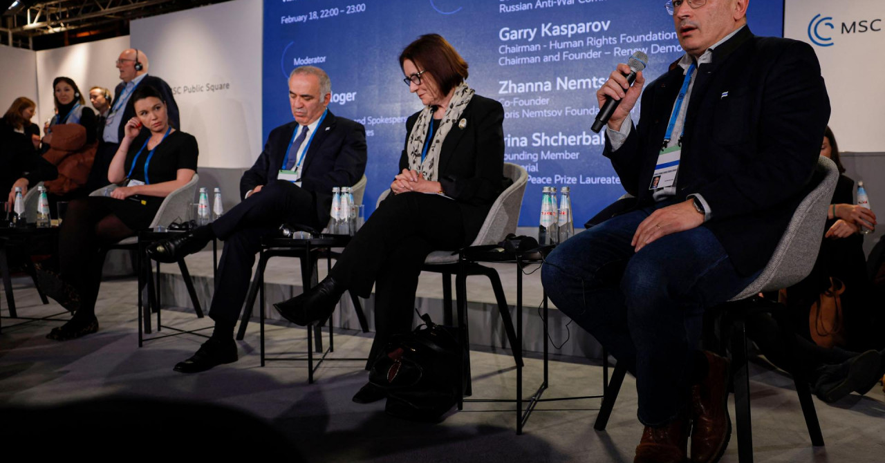 ‘PUTIN MORA PASTI‘ Skup u Münchenu o kojem svi pričaju: Nekad su žarili i palili Rusijom, a danas su izopćeni